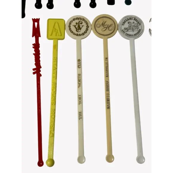 Vintage Lot of 35 Swizzle Sticks Braniff Playboy Tampa Jai Alai Skeleton Keys - Picture 7 of 12